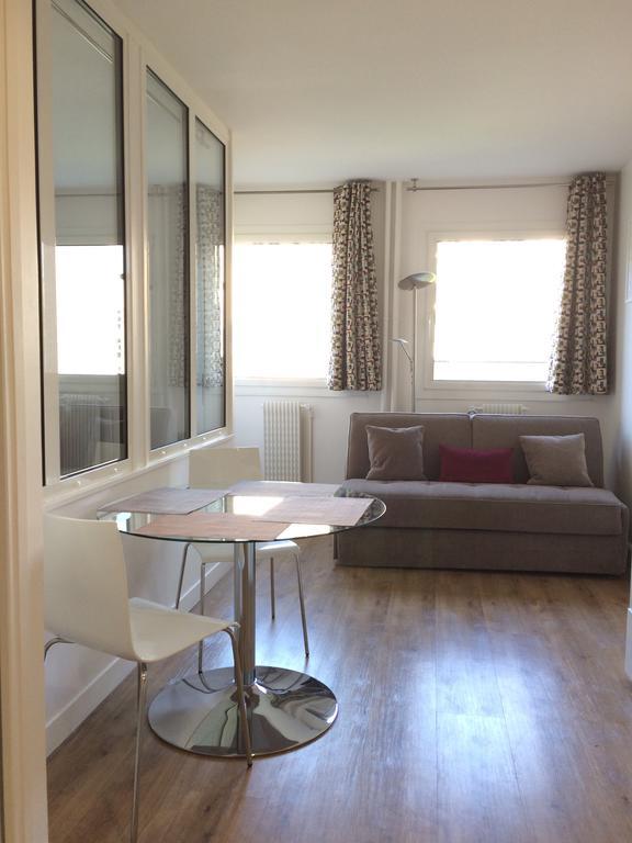 Tour Eiffel Rent Apartment ปารีส ภายนอก รูปภาพ